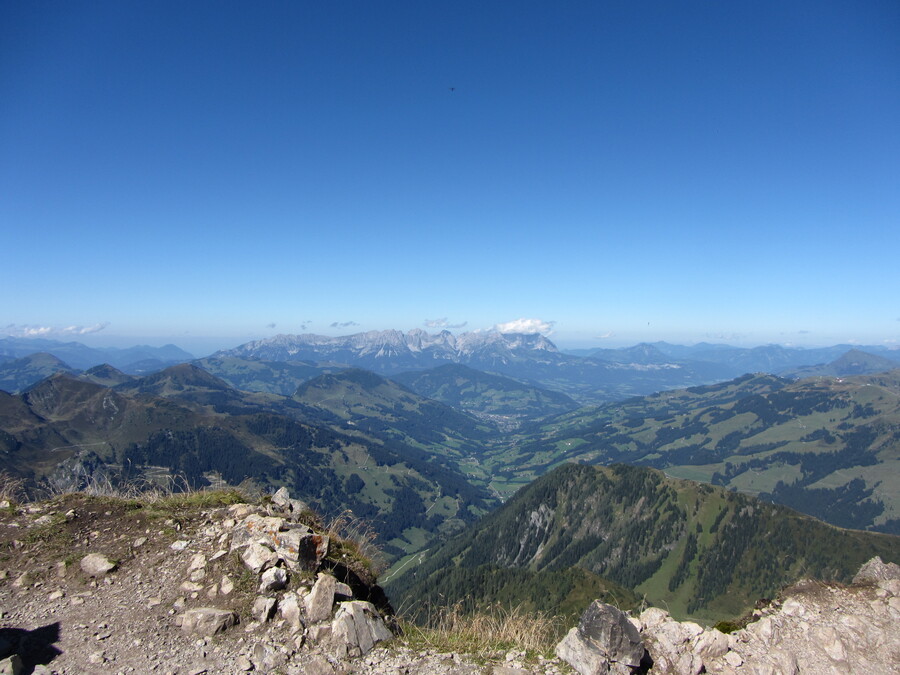 De Kitzbüheler Horn en de Wilder Kaiser met de Elmauer Tor