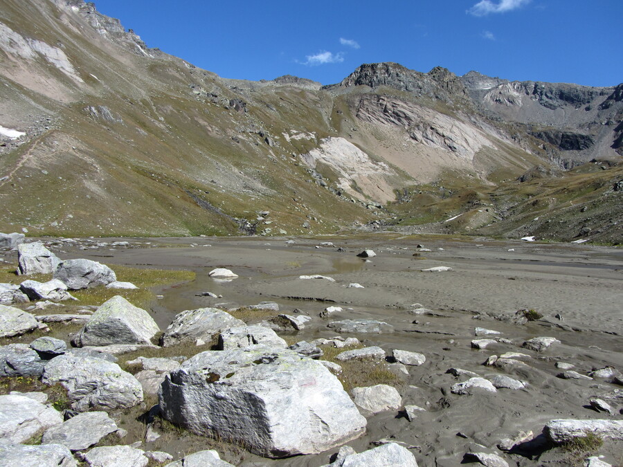 Is dit dan de Eissee? Ziet er nog veel modderiger uit...