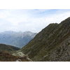 Het Gipfelkreuz en de route naar de Kleiner Zunig komen in beeld