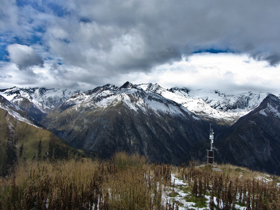 Richting Umbaltal (Clarahütte) en Maurertal (Essener- und Rostocker Hütte)