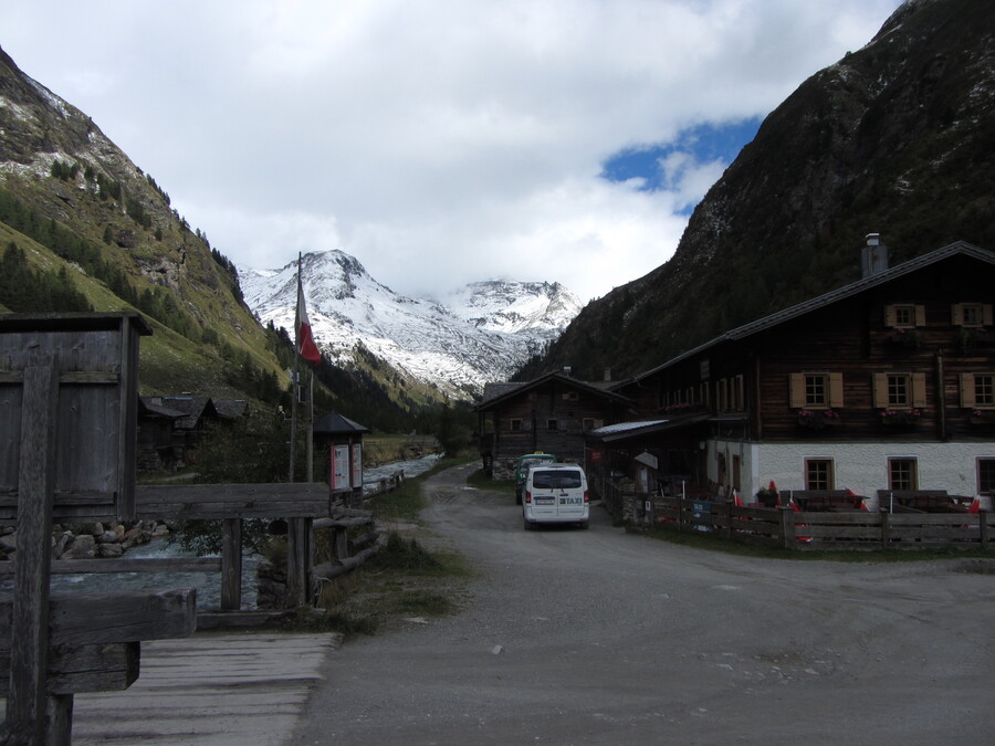 Vanaf Innergschlöß terugblik richting Felbertauern