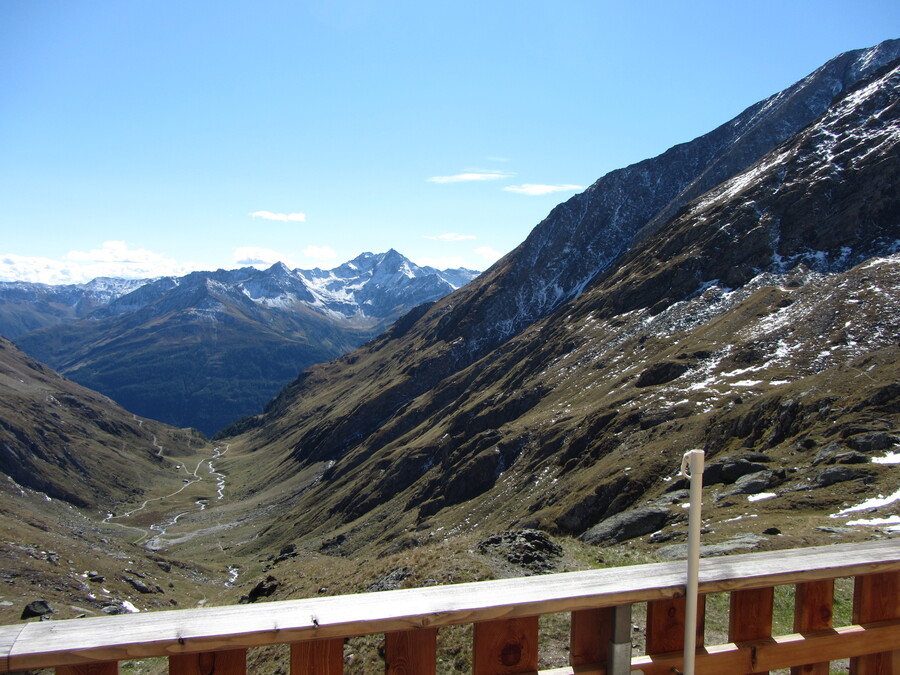 Op het terras van de Eisseehütte