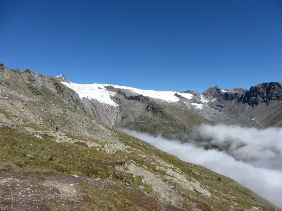 De gletsjers aan het eind van het Dorfertal