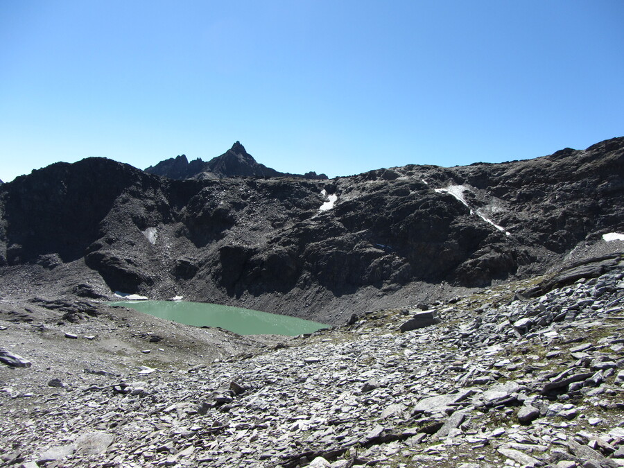 De Dabernitzkogel met het vierde meertje