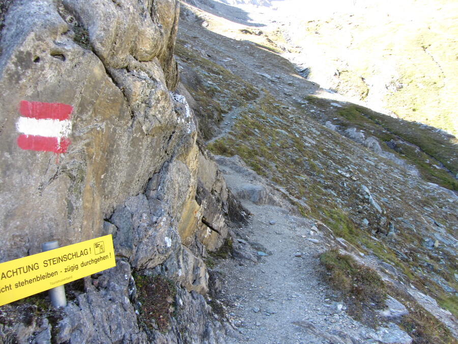 De steenslagzone richting Eisseehütte moet je treinig doorgaan