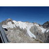 Door de Reggentörl was ver weg de Zopetspitze (tussen Timmeltal en Dorfertal) te zien. Ook weer opvallend hoeveel blank ijs zonder sneeuw er te zien is.